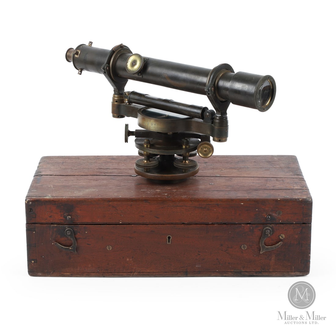 Surveyor's Level Grand Trunk Railway Harrison & Co Montreal, Quebec (1 of 15)