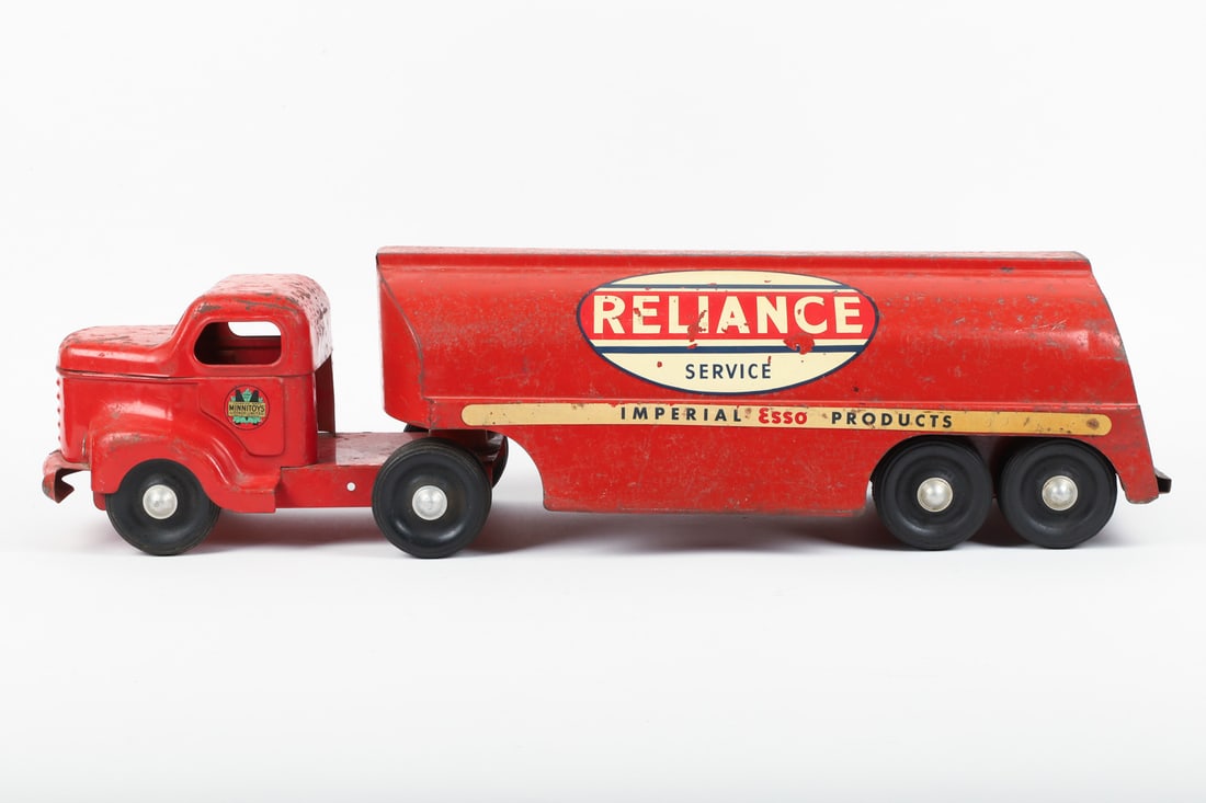 Otaco Minnitoys "Imperial Esso Reliance Service" Oil Tanker - 2