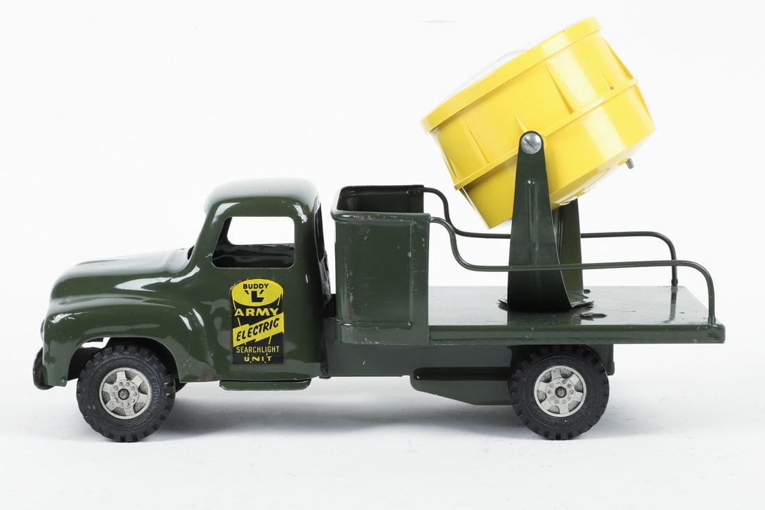 Buddy 'L' "Army Electric Searchlight Unit" Truck - 2