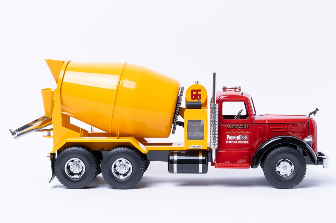Fred Thompson Limited Edition Smith-Miller Parker Brothers Ready Mix Concrete Truck (6/125) - 3