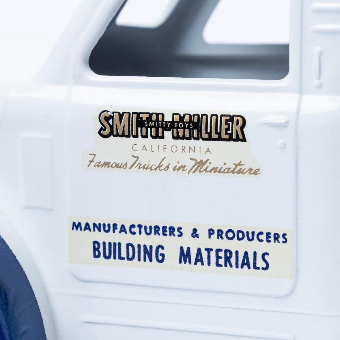 Fred Thompson Limited Edition Smith-Miller Blue Diamond Cement Truck (108/150) - 9