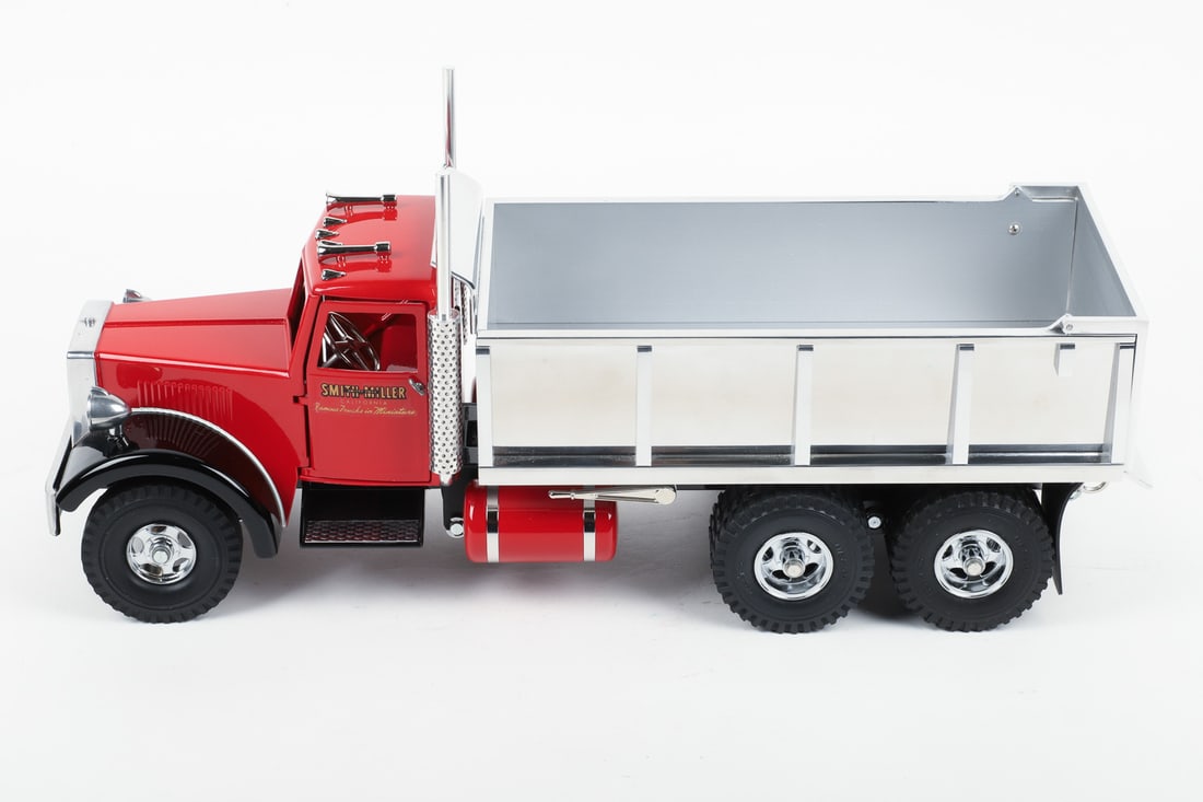 Fred Thompson Limited Edition Smith-Miller Dump Truck With Trailer (12/100) - 2