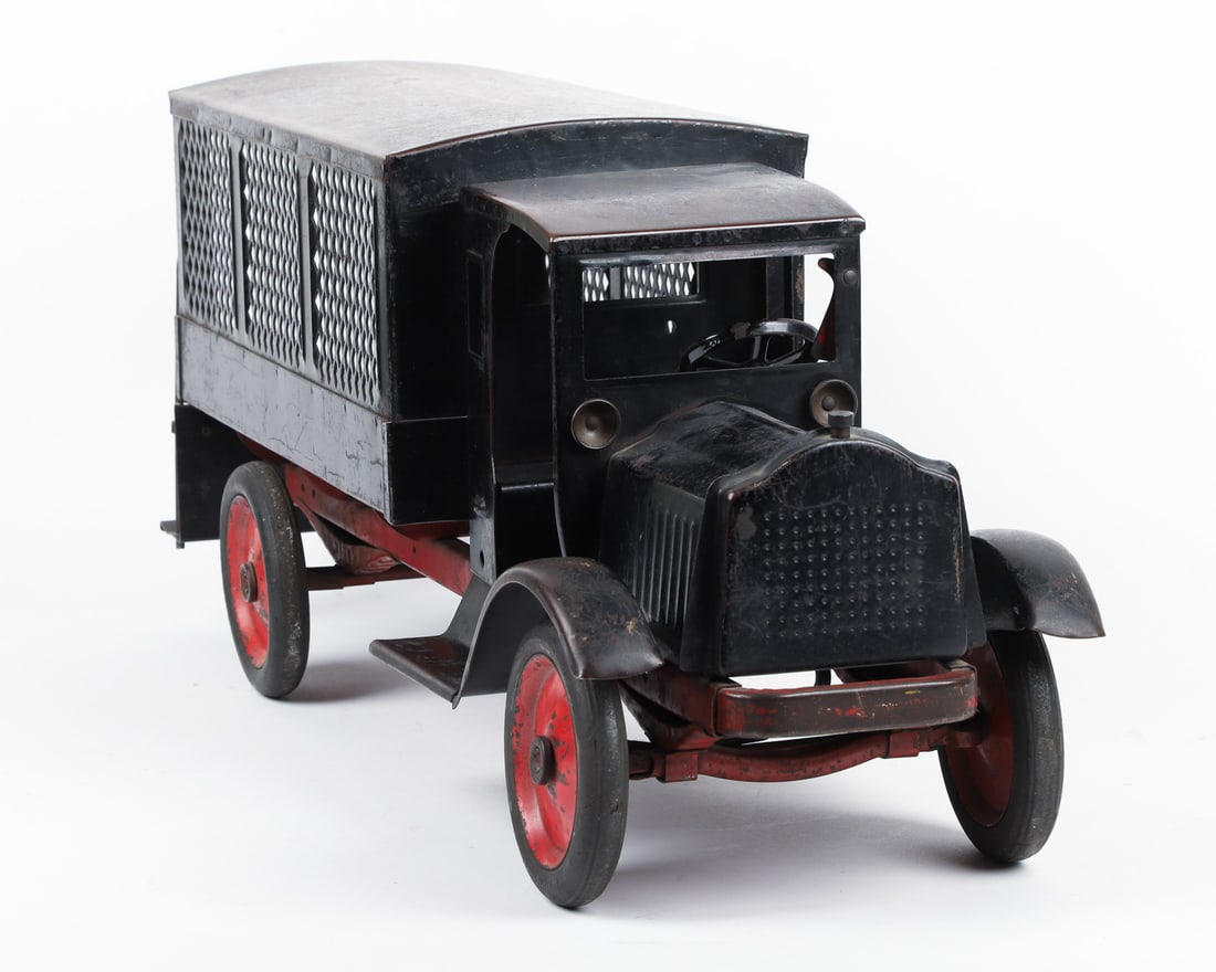Keystone Packard Police Patrol Wagon - 4