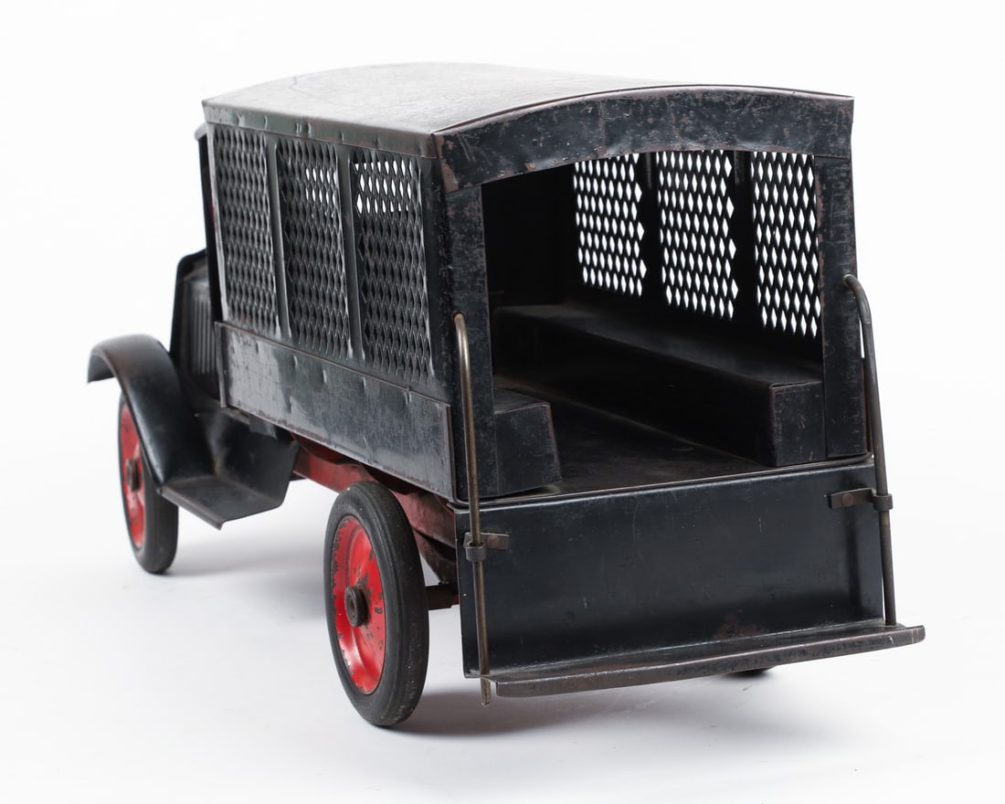 Keystone Packard Police Patrol Wagon - 5
