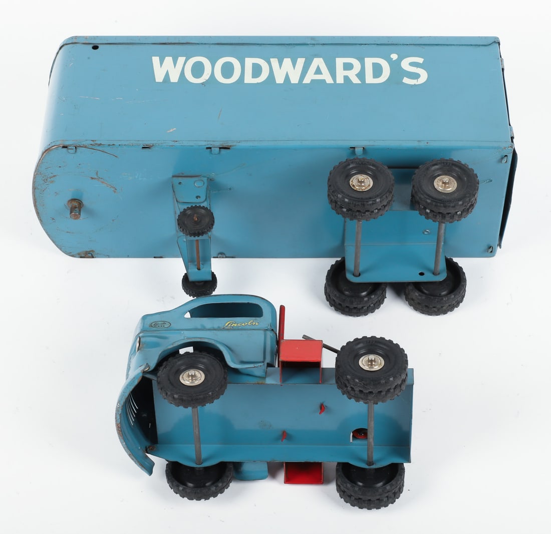 Lincoln Toys "Woodward's" Tractor Trailer - 7