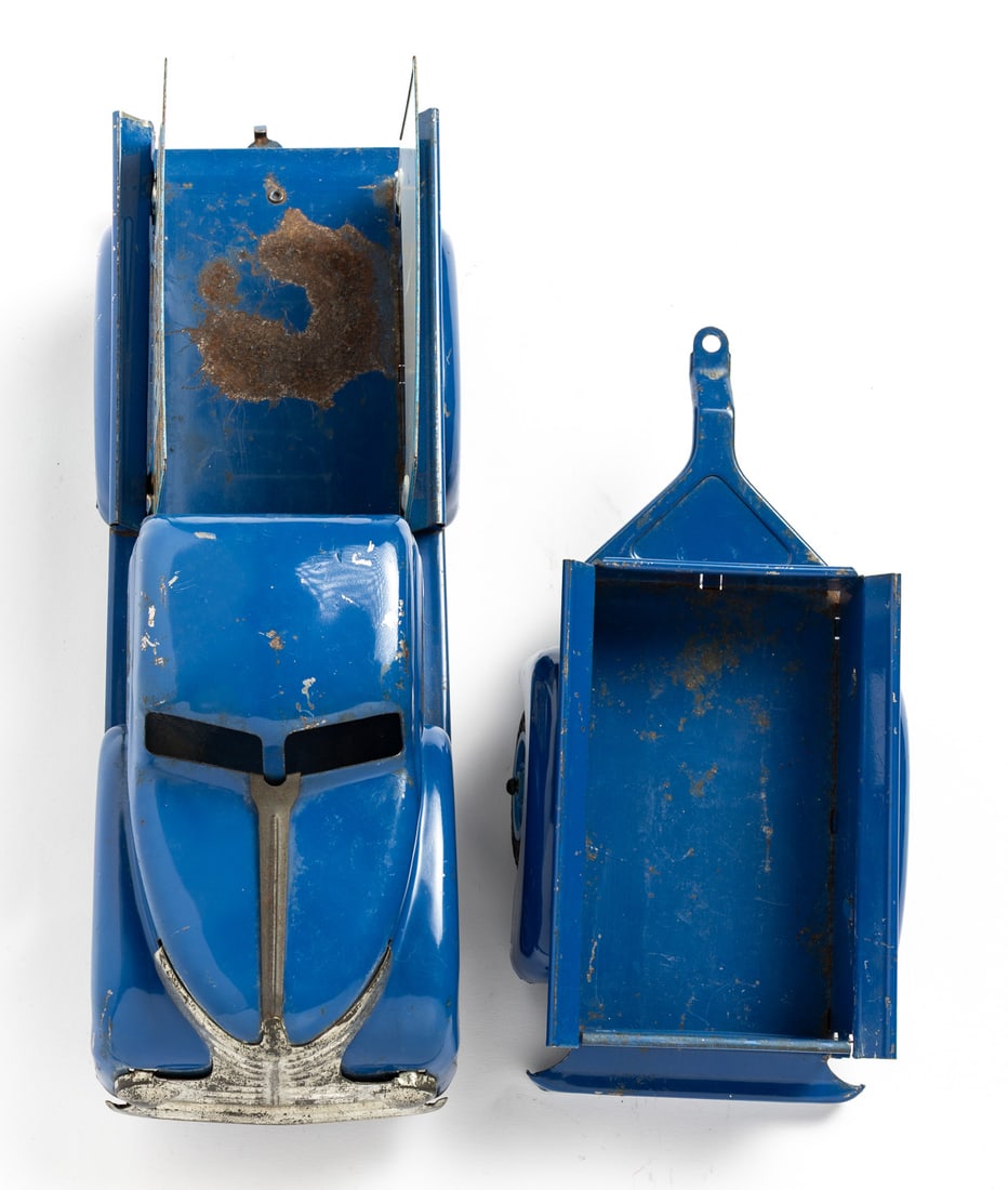 Marx Lazy-Day Dairy Farms Truck-and-Trailer Set - 6