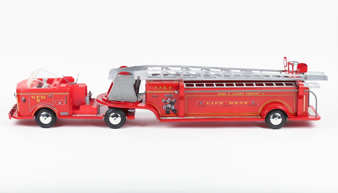 Marx Lumar V.F.D. No. 9 Fire Truck - 2