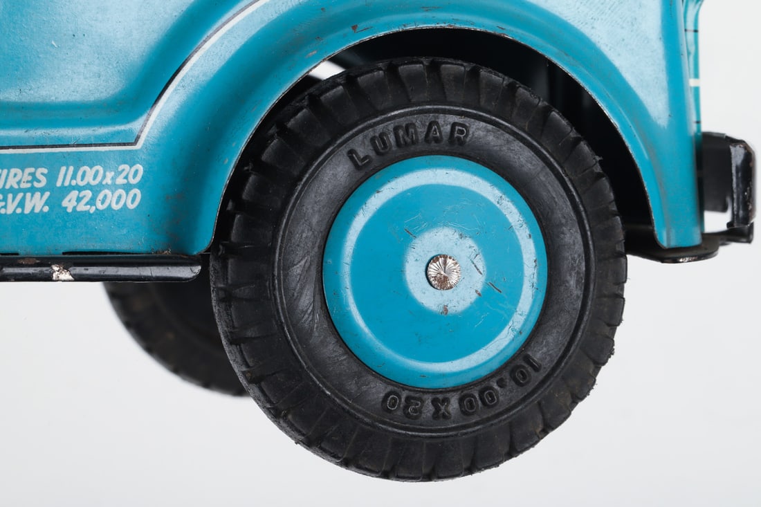 Marx Lumar "Newberry's" Tractor Trailer - 9