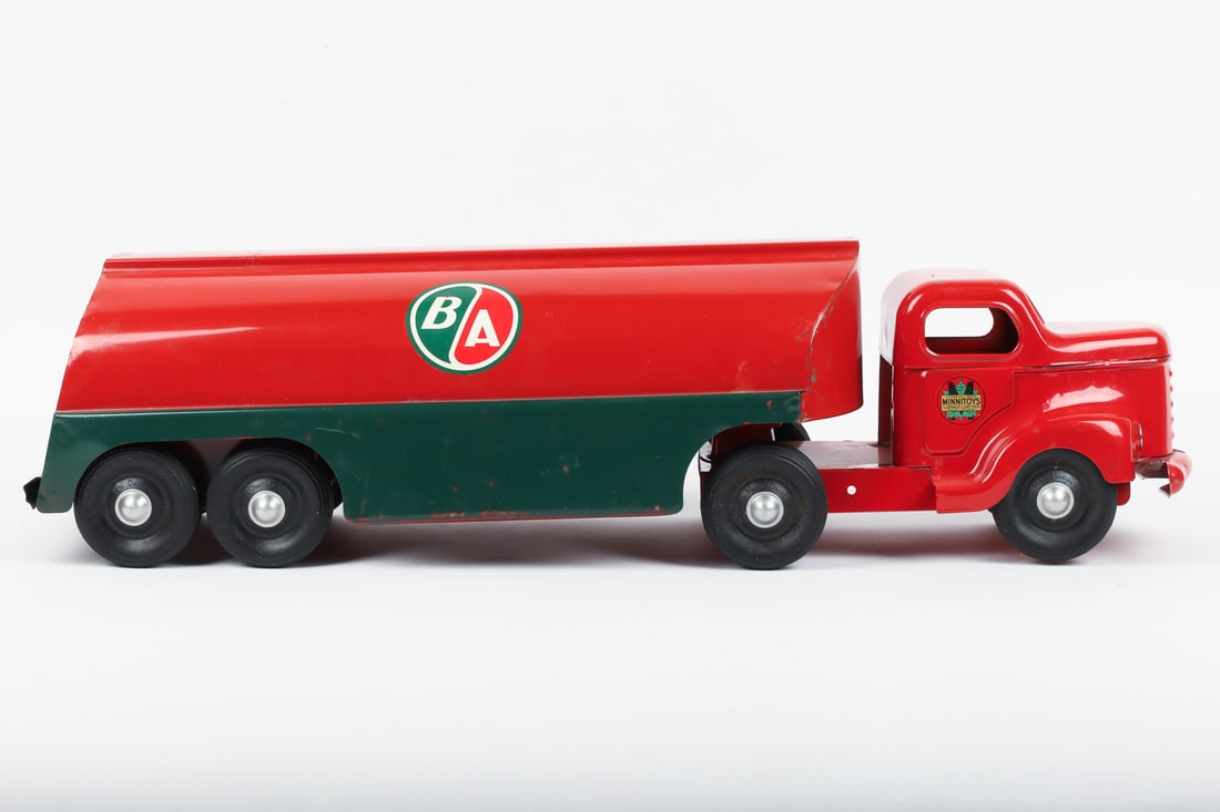 Otaco Minnitoys "British American" Oil Tanker - 3