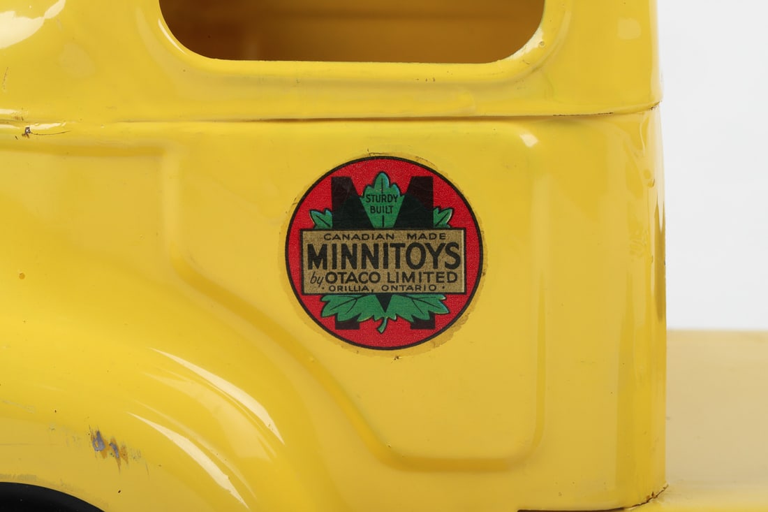 Otaco Minnitoys "White Rose" Oil Tanker - 8