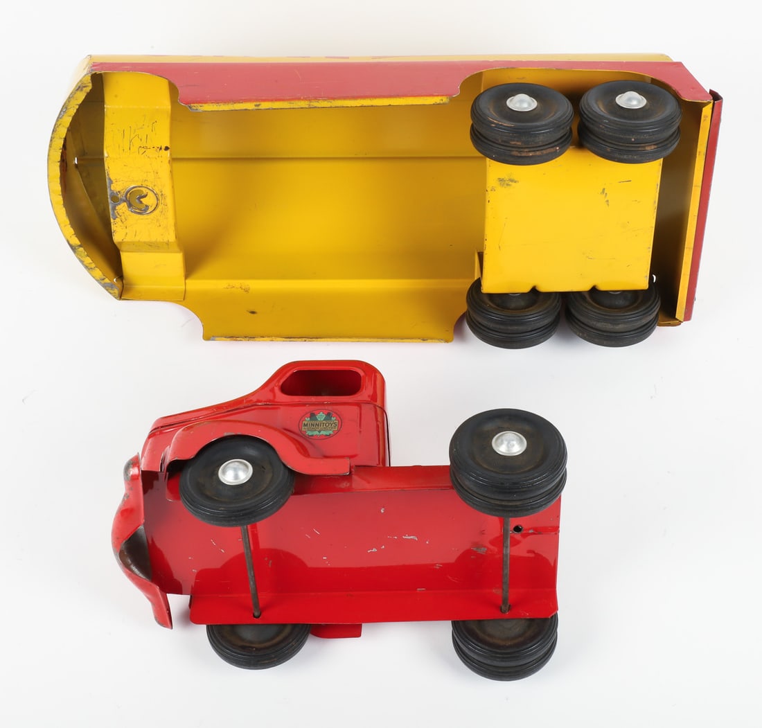 Otaco Minnitoys "Shell" Oil Tanker - 6