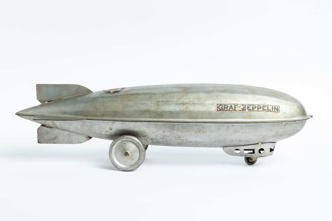 Steelcraft Graf Zeppelin Airship - 3