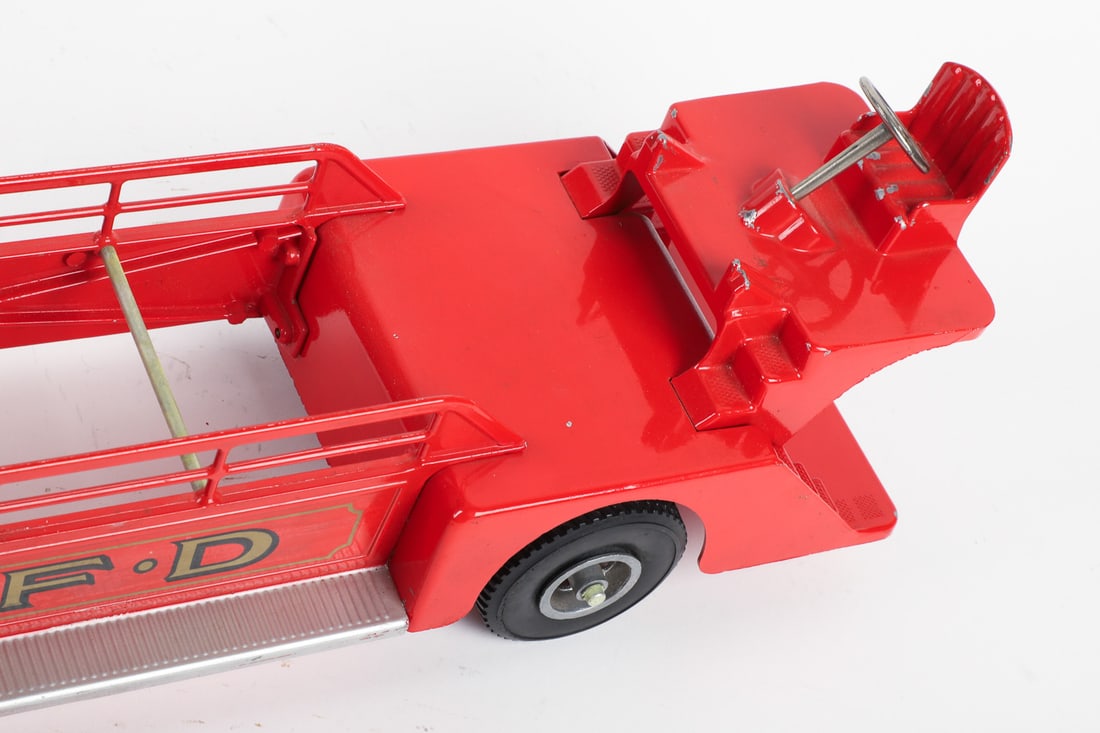 Smith-Miller SMFD No. 3 MACK Fire Truck - 11