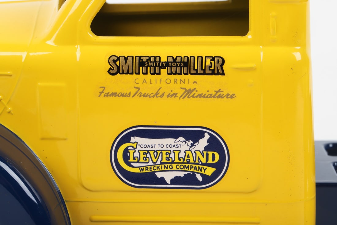 Fred Thompson Limited Edition Smith-Miller Cleveland Wrecking Company Truck (84/150) - 8