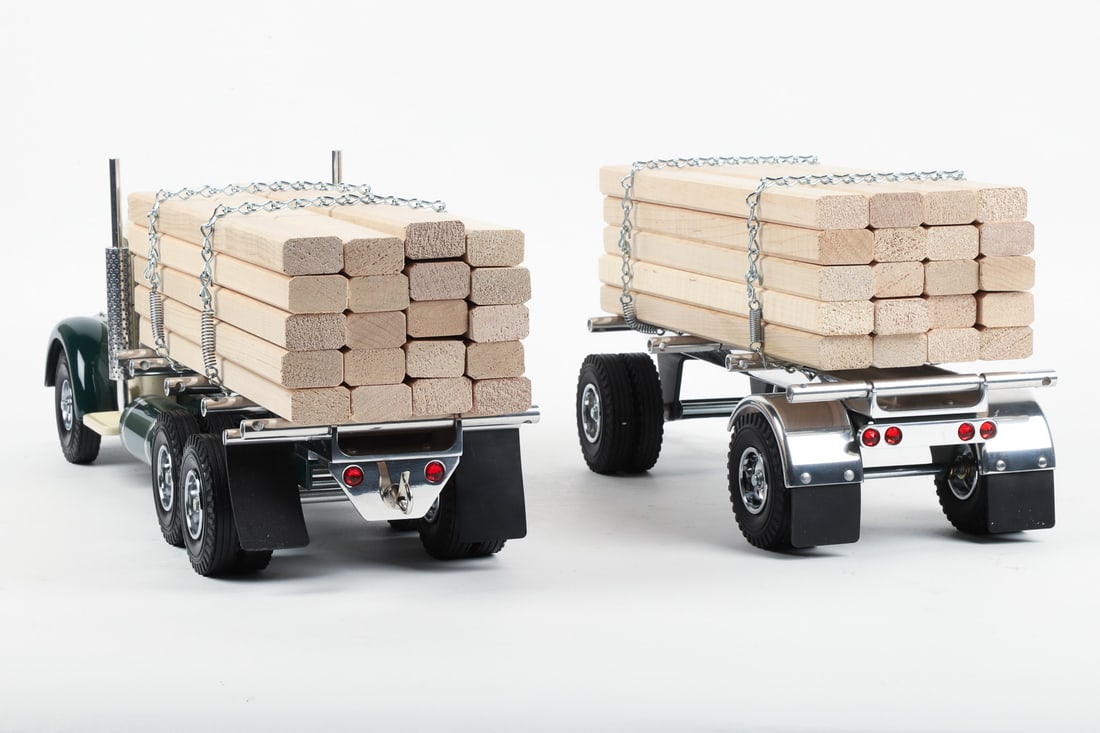 Fred Thompson Limited Edition Smith-Miller Lumber Truck (4/100) - 7