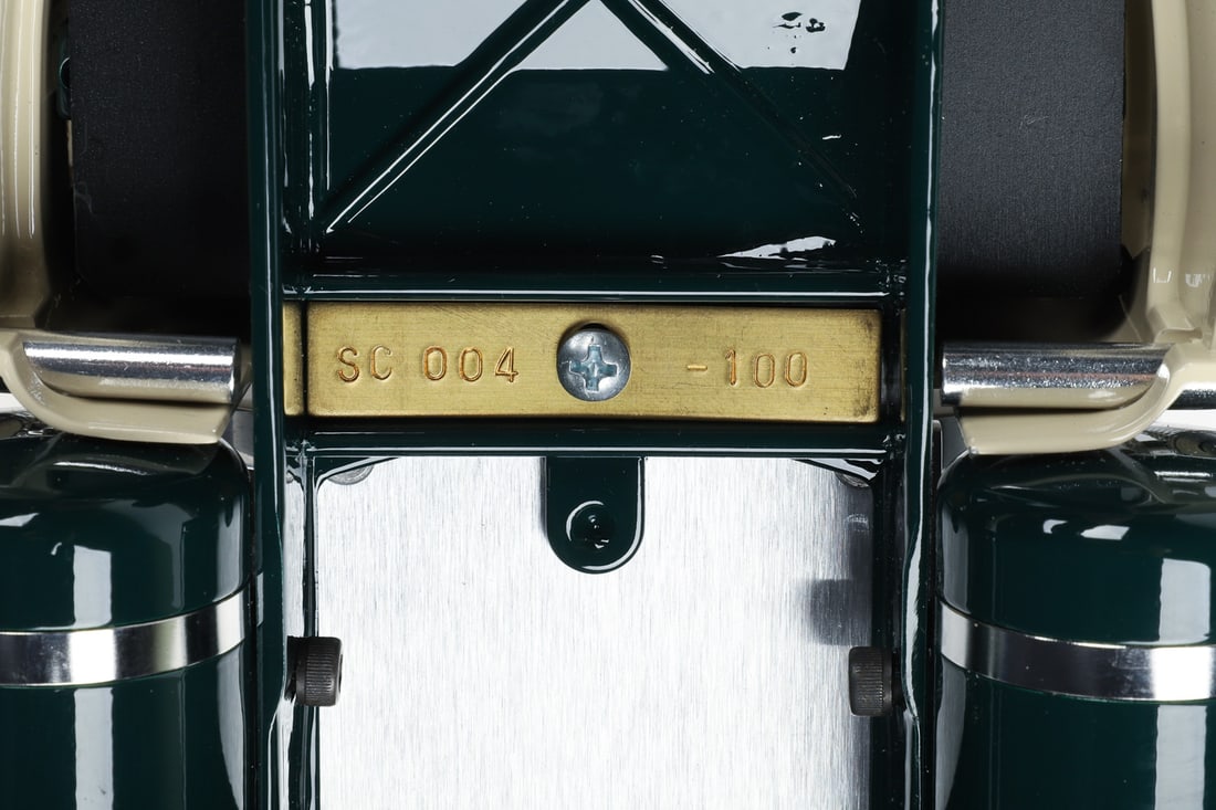 Fred Thompson Limited Edition Smith-Miller Lumber Truck (4/100) - 9