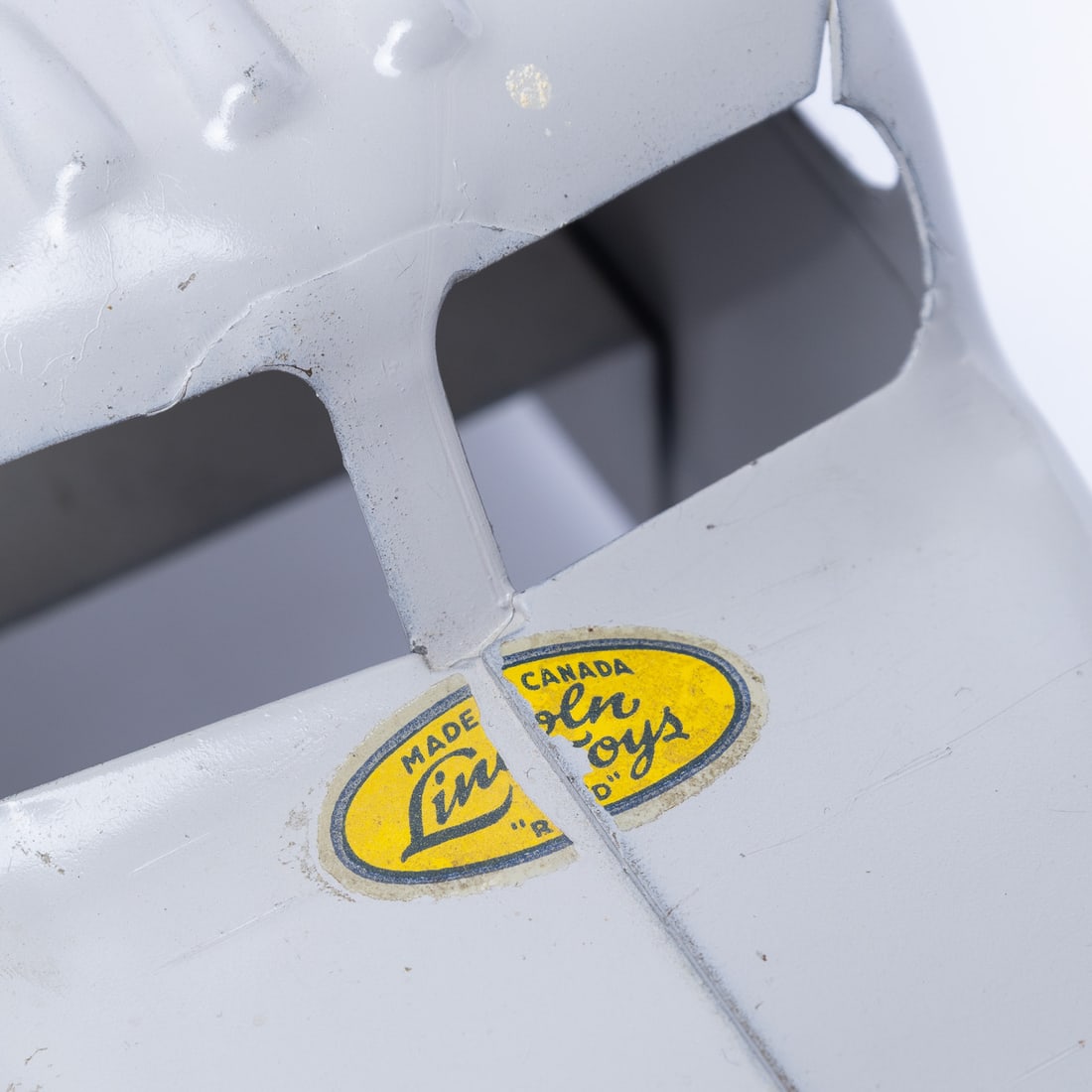 Lincoln Toys "Red Cross" Medical Truck - 9