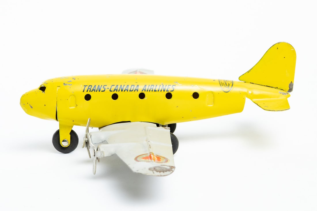 Lincoln Toys Trans-Canada Airlines Airplane - 2