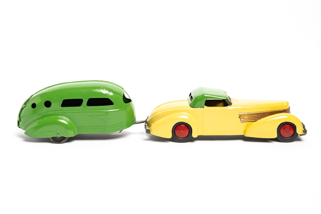 Wyandotte Cord Sedan & Travel Trailer - 3