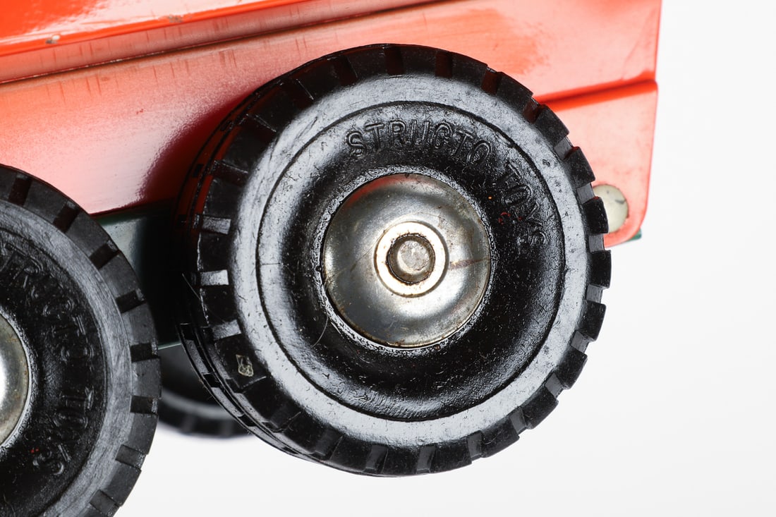 Structo Hydraulic Dump Truck - 10