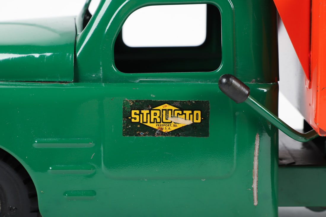 Structo Hydraulic Dump Truck - 9