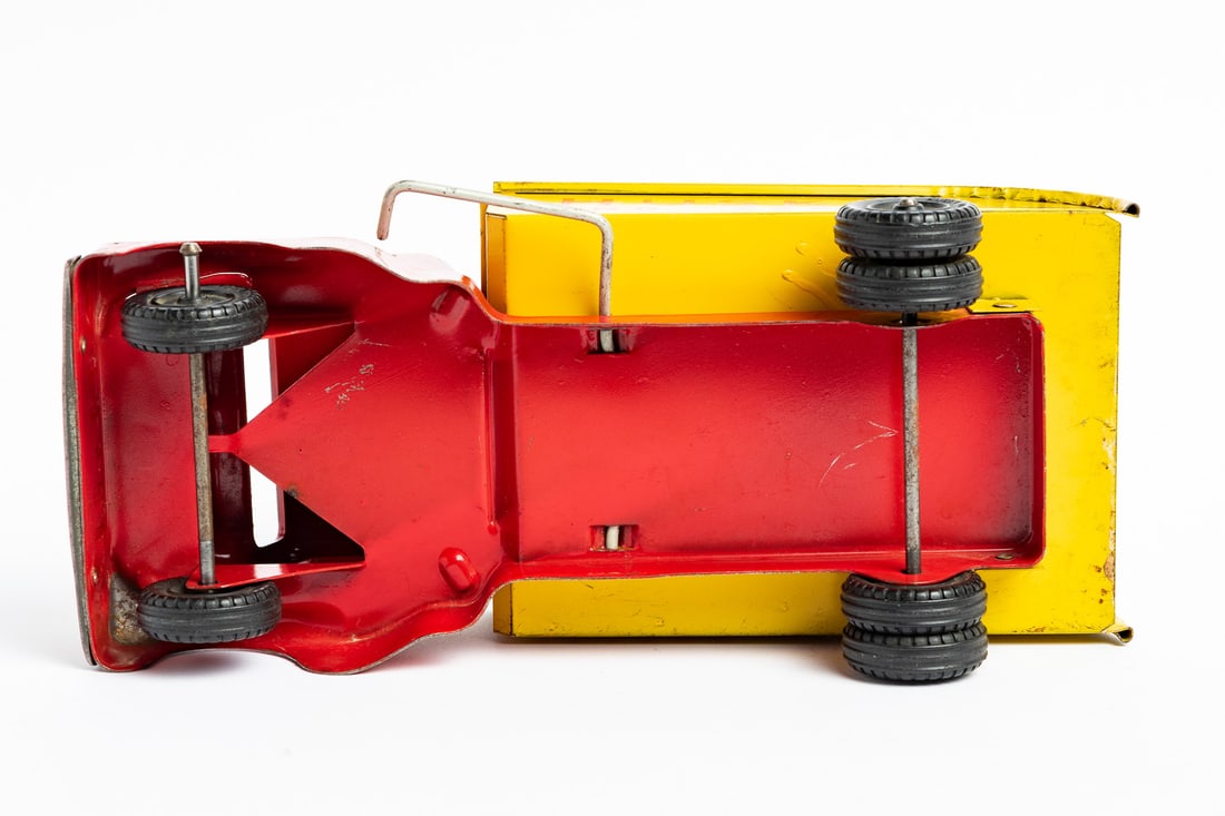 Husky "Sand and Gravel" Truck - 7