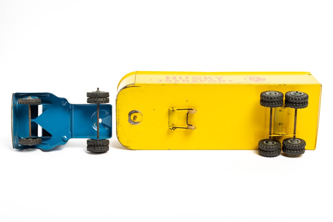 Husky Transport Tractor Trailer - 7