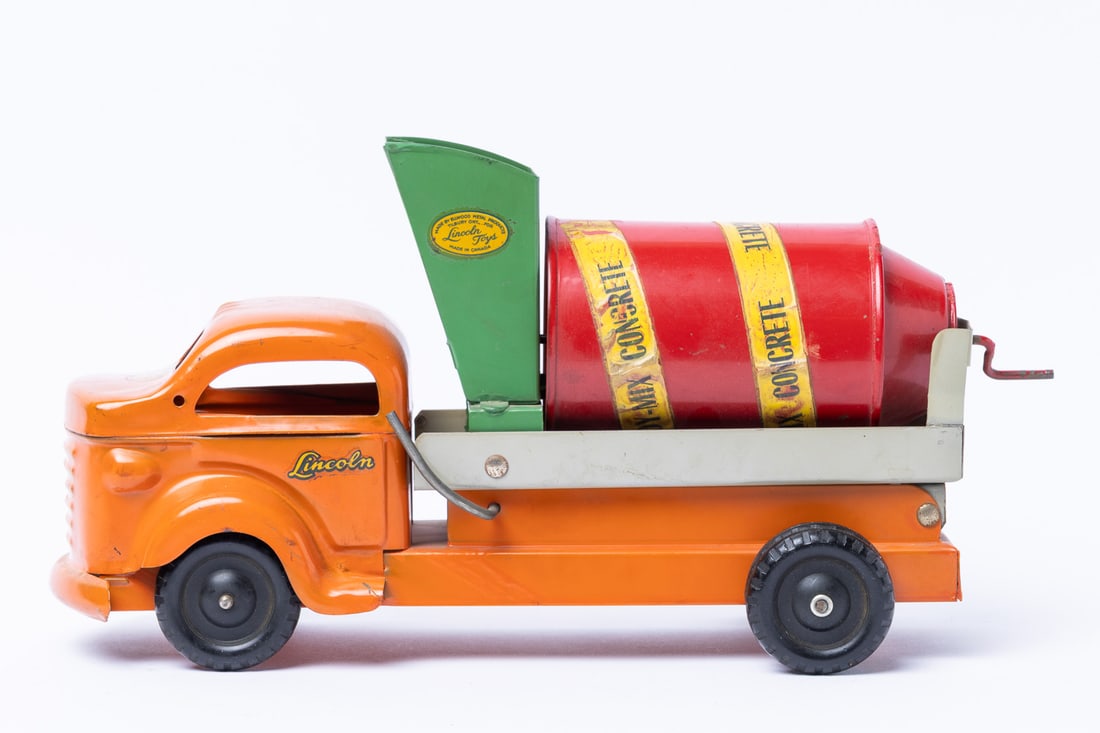 Lincoln Toys Ready-Mix Cement Truck - 2