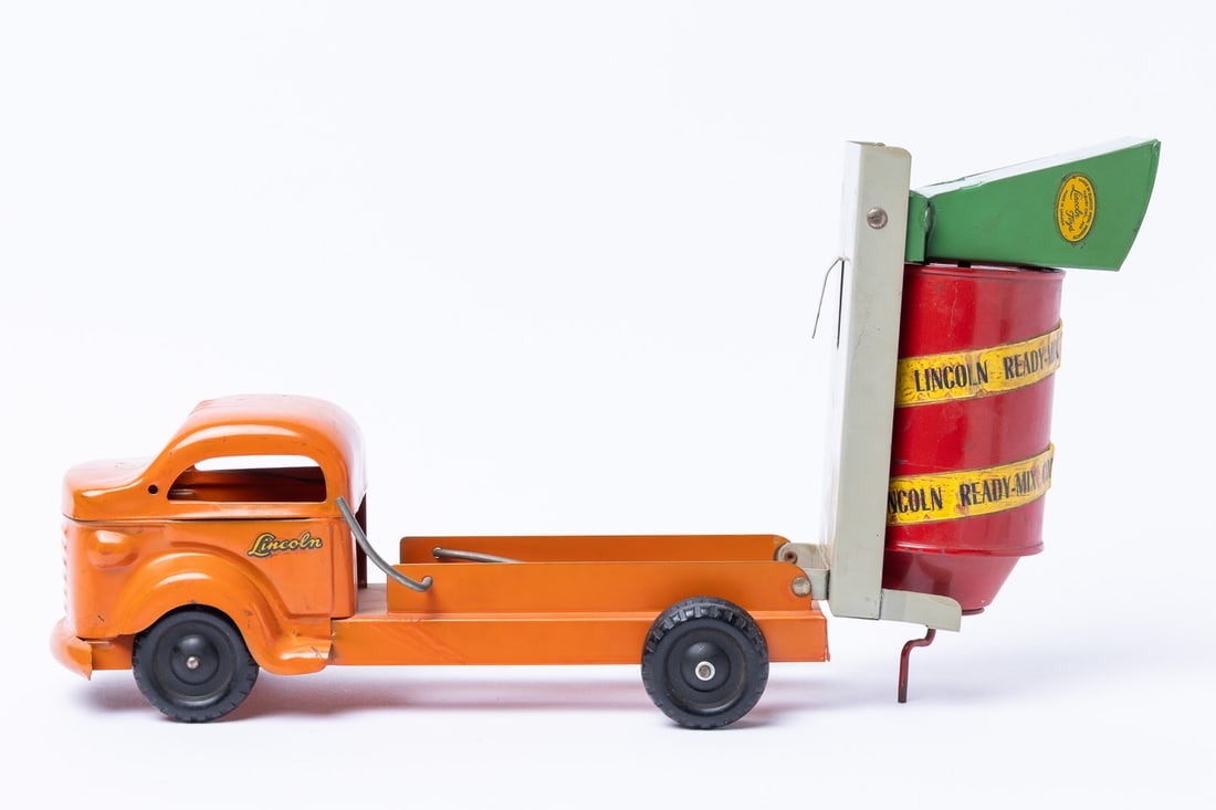 Lincoln Toys Ready-Mix Cement Truck - 8
