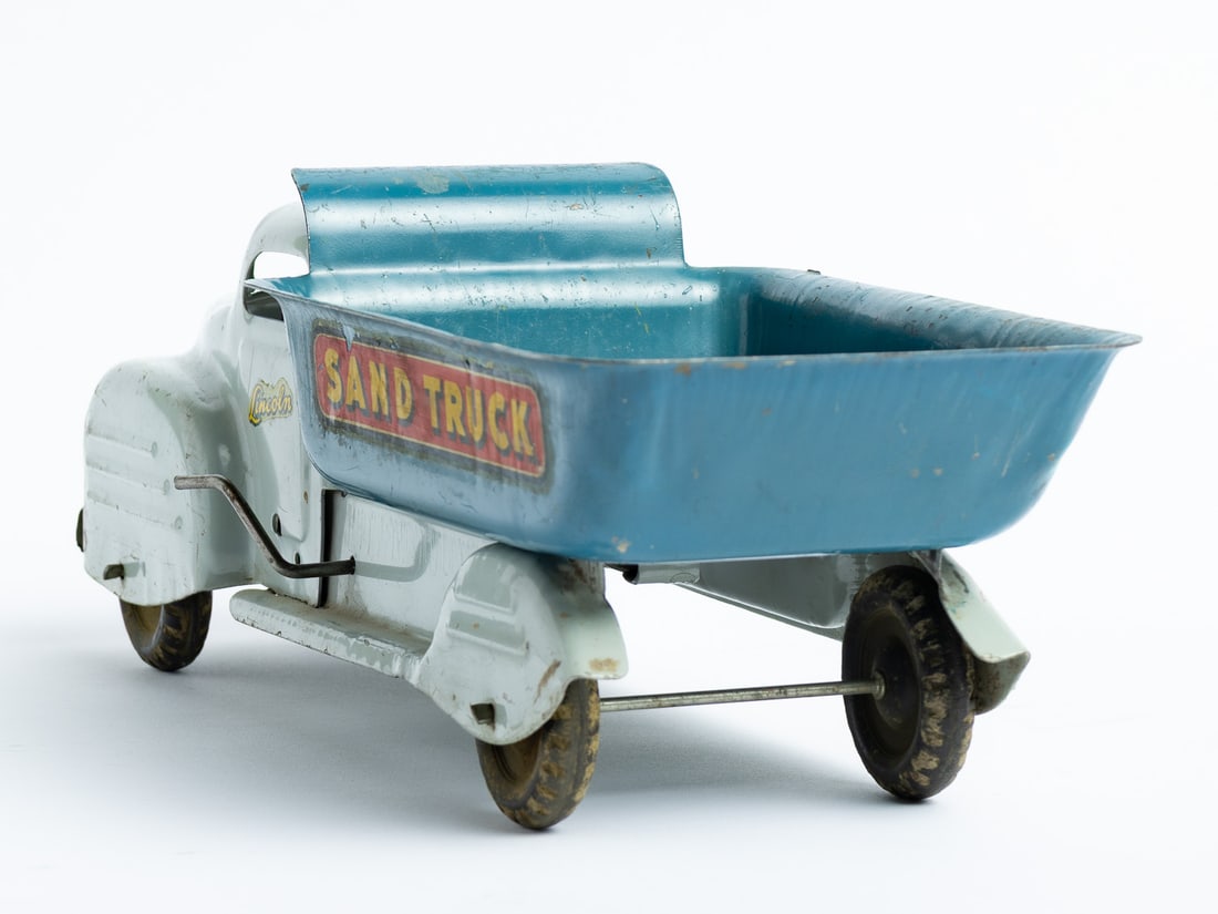 Lincoln Toys "Sand Truck" Dumper - 5