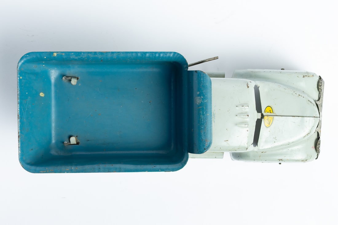 Lincoln Toys "Sand Truck" Dumper - 6