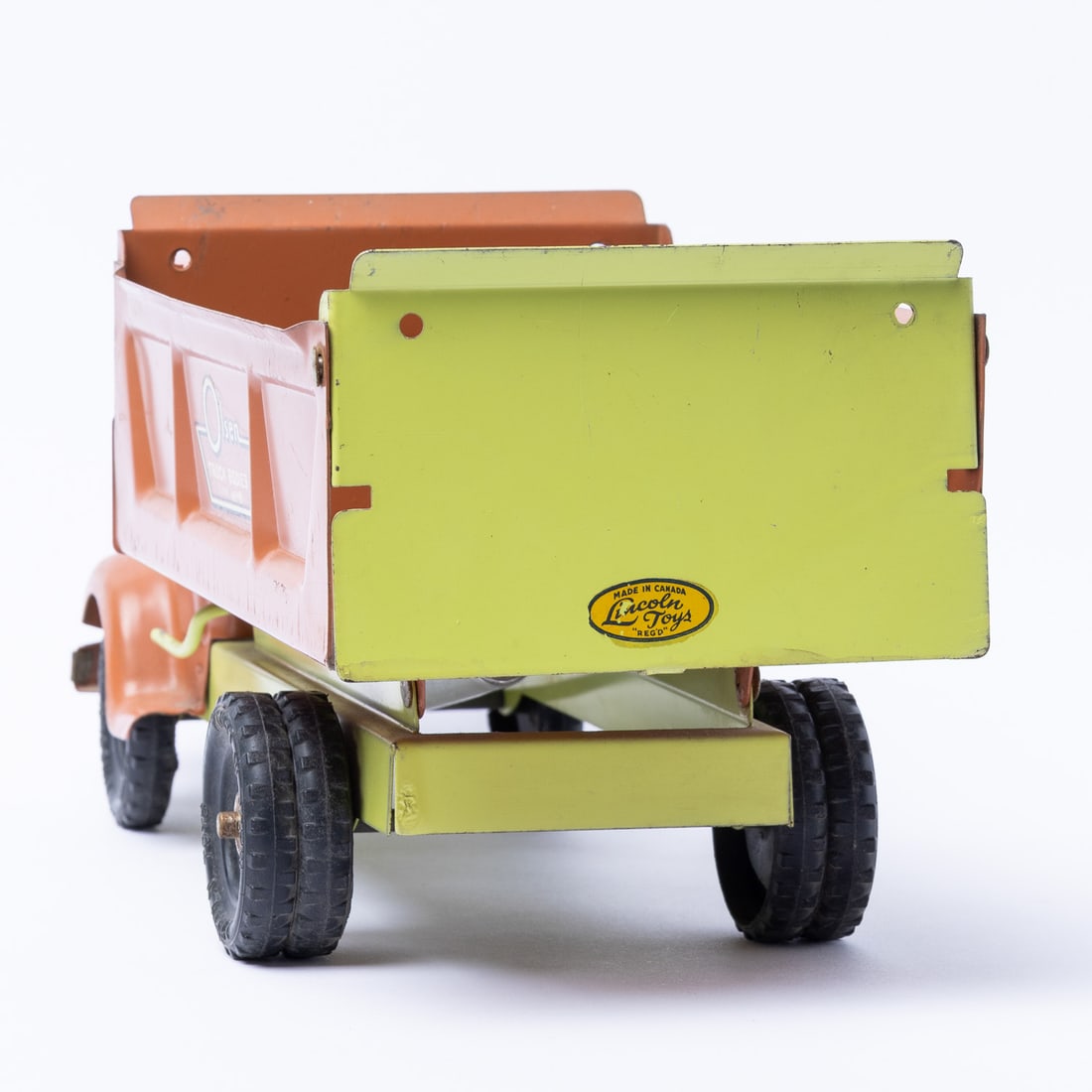 Lincoln Toys "Olson Truck Bodies" Dump Truck - 5
