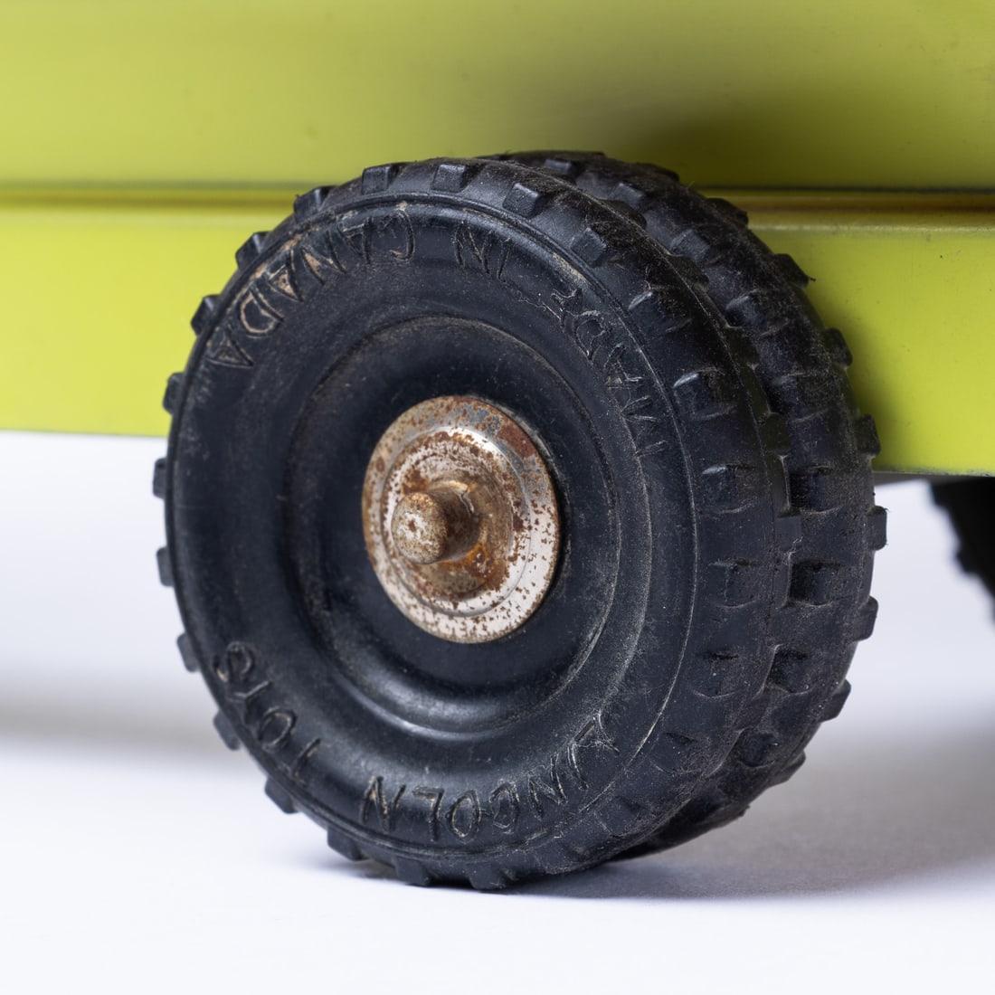 Lincoln Toys "Olson Truck Bodies" Dump Truck - 9