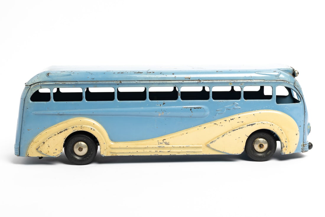 Kingsbury Toys Greyhound No. 288 Bus - 3