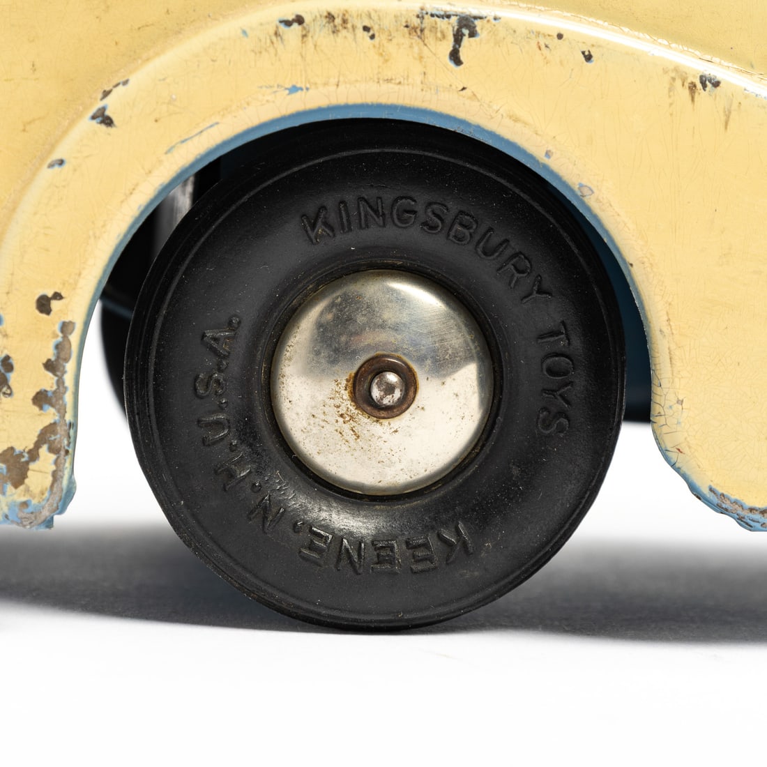 Kingsbury Toys Greyhound No. 288 Bus - 8