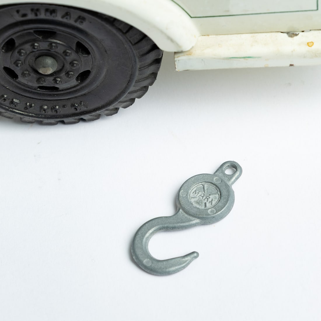 Marx Lumar Cities Service Tow Truck - 9