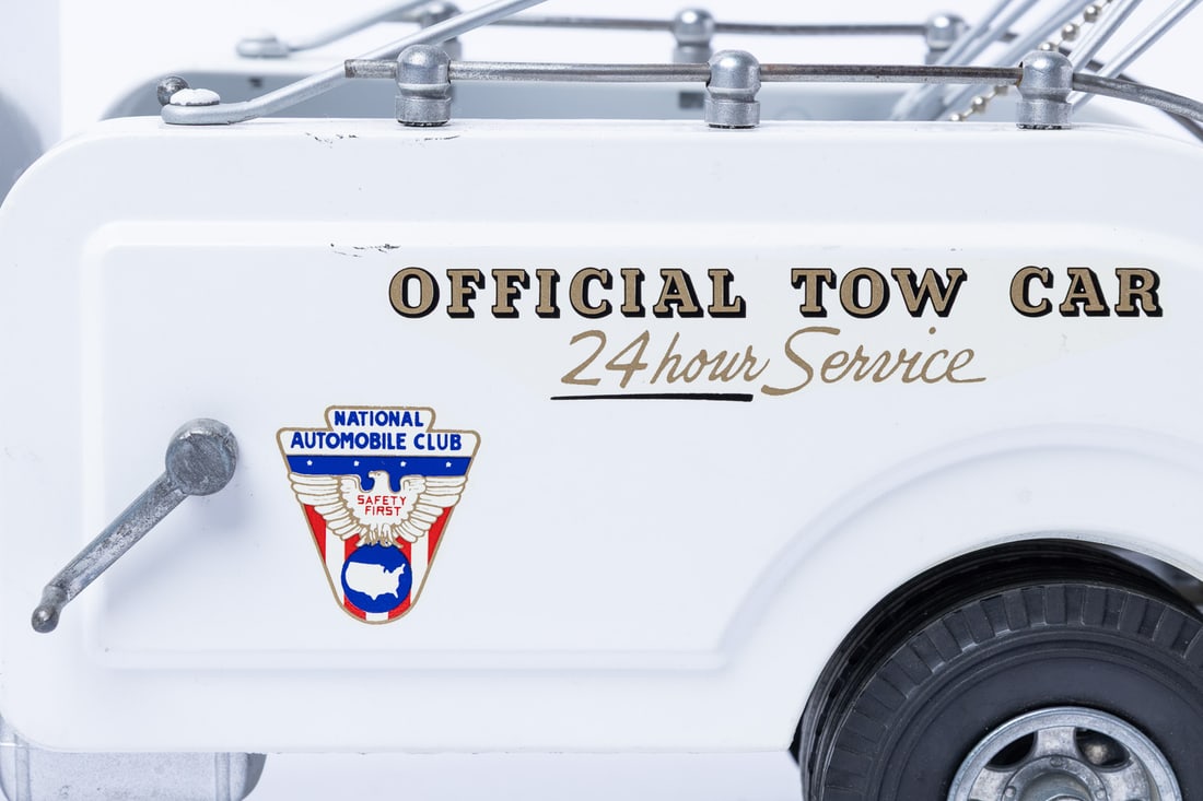 Miller-Ironson (Smith-Miller) "M.I.C. Official Tow Car" Tow Truck - 8