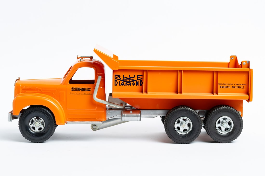 Smith-Miller Blue Diamond MACK Dump Truck - 2
