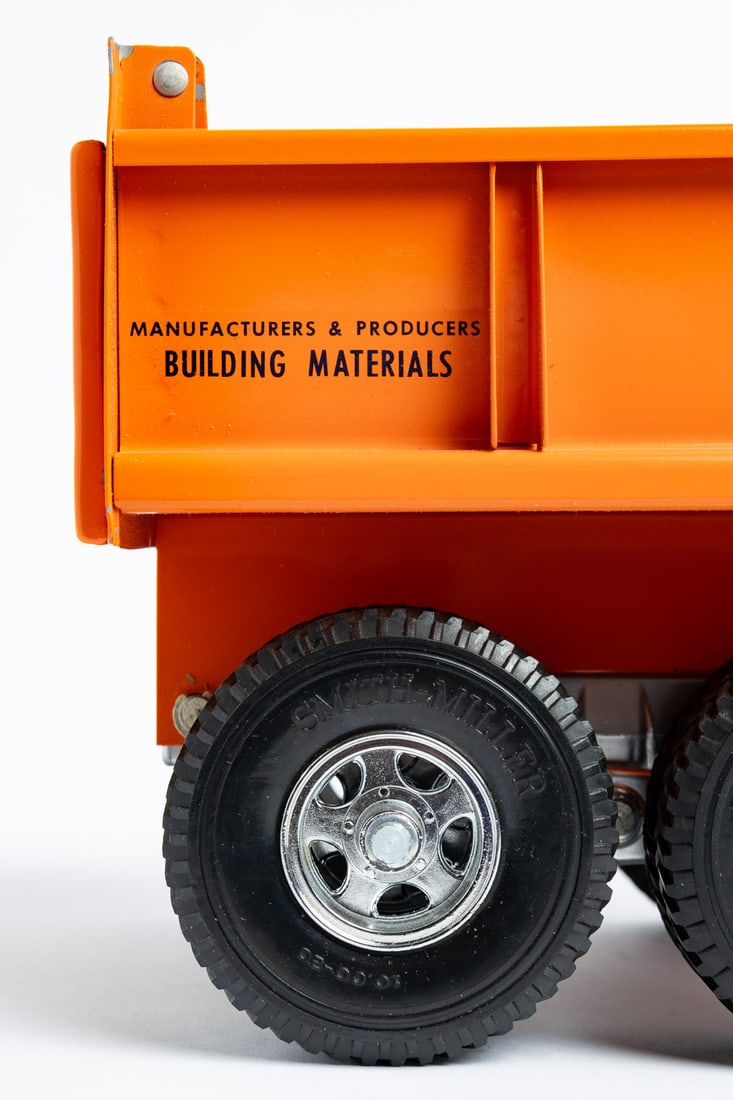 Smith-Miller Blue Diamond MACK Dump Truck - 9