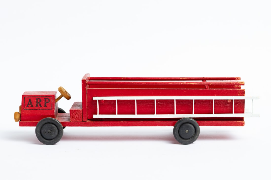 Canadian WWII-Era Wooden Toys - 4