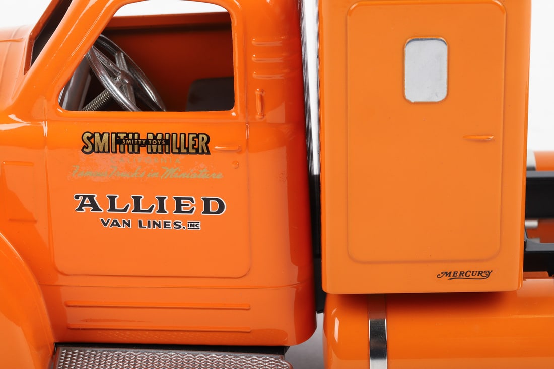 Fred Thompson Limited Edition Smith-Miller Allied Van Lines Tractor Trailer (5/225) - 8