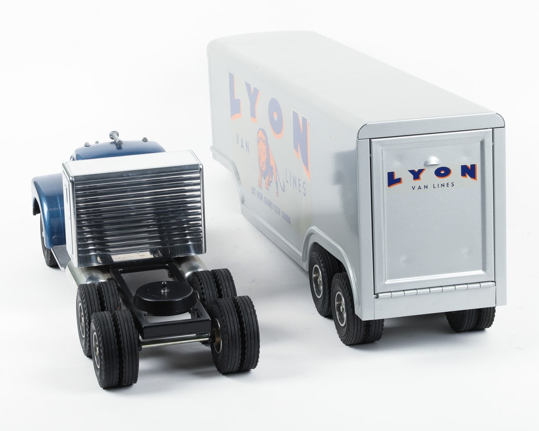 Fred Thompson Limited Edition Smith-Miller Lyon Van Lines Tractor Trailer (157/225) - 5