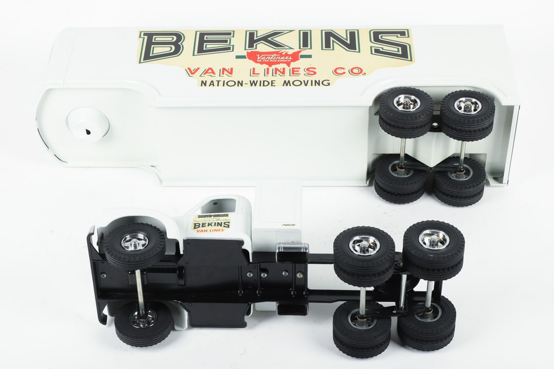 Fred Thompson Smith-Miller Limited Edition Mack B-Series Bekins Van Lines Tractor Trailer (134/175) - 7