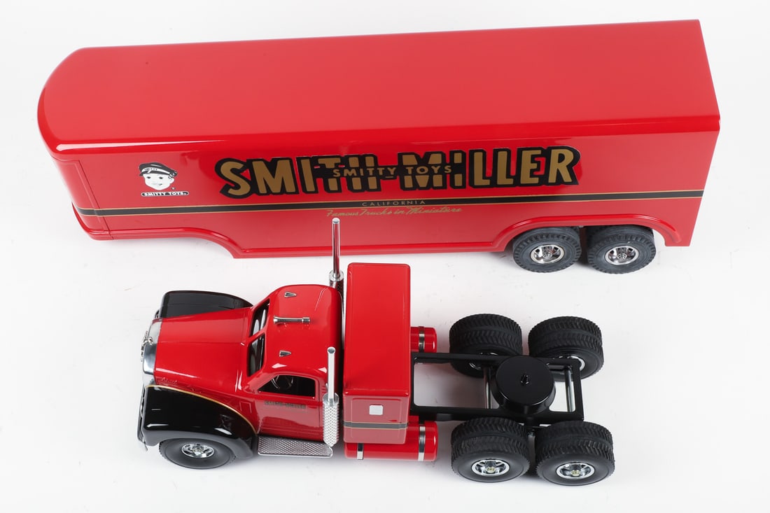 Fred Thompson Smith-Miller Limited Edition Mack B-Series Tractor Trailer (57/100) - 6