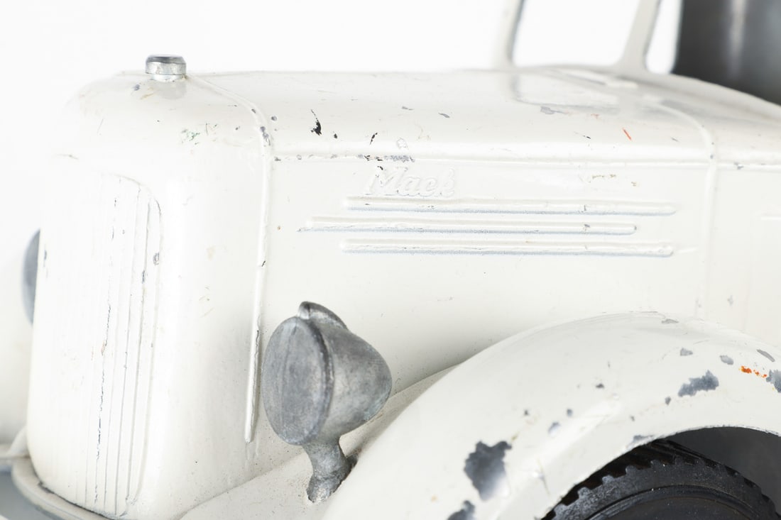 Bekins Van Lines Semi-Truck and Trailer - 9