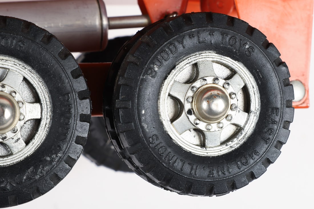 Buddy "L" Scoop-N-Dump Truck - 9