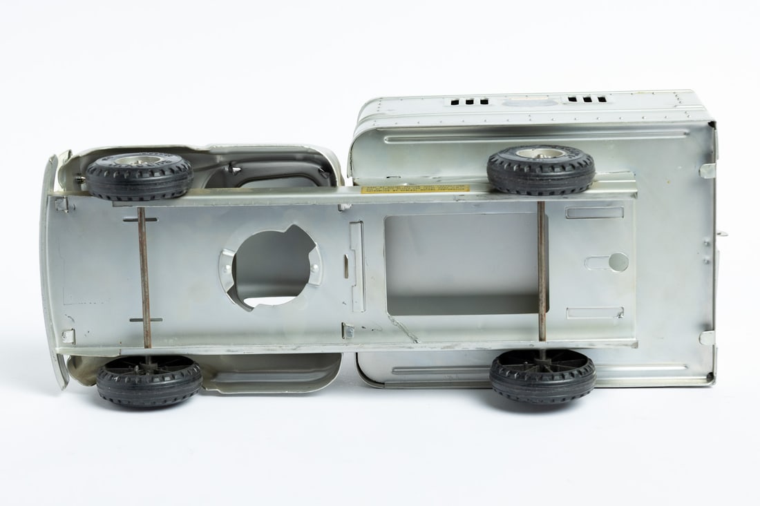 Buddy "L" Brinks Armored Truck - 8