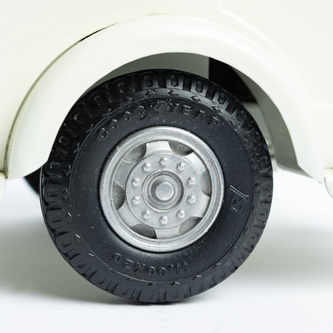 Doepke American-La France Searchlight Truck - 8