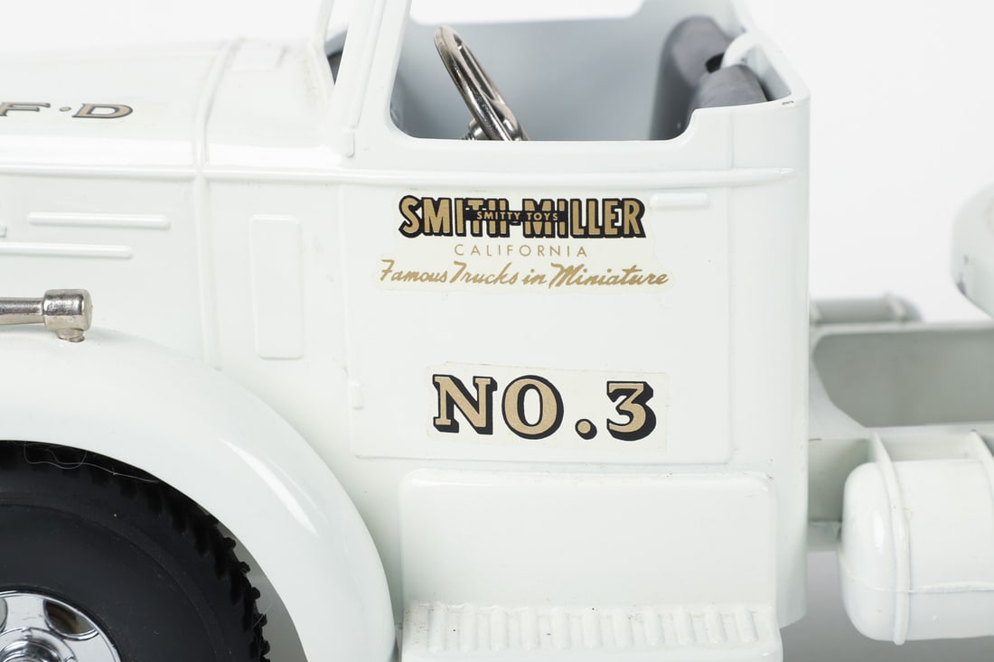 Smith-Miller S.M.F.D. No. 3 MACK Fire Truck - 10