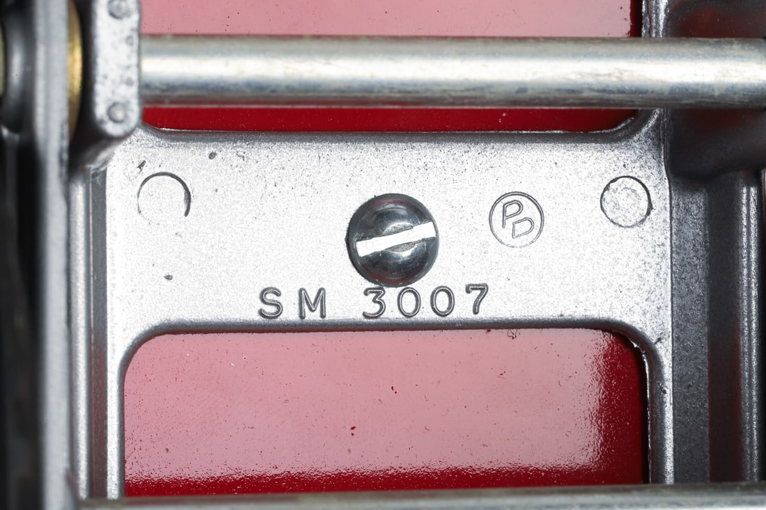 Fred Thompson Smith-Miller Limited Edition Mack B-Series L.A. County No. 1 Fire Truck (65/125) - 10